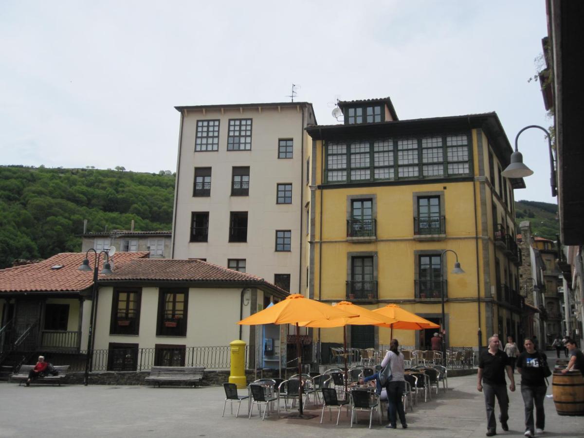 Ferienwohnung La Refierta Cangas De Narcea Exterior foto